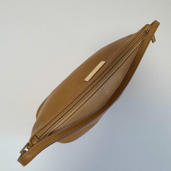 Vintage Gucci Leather Mini Boat Bag - Picture 4 of 9